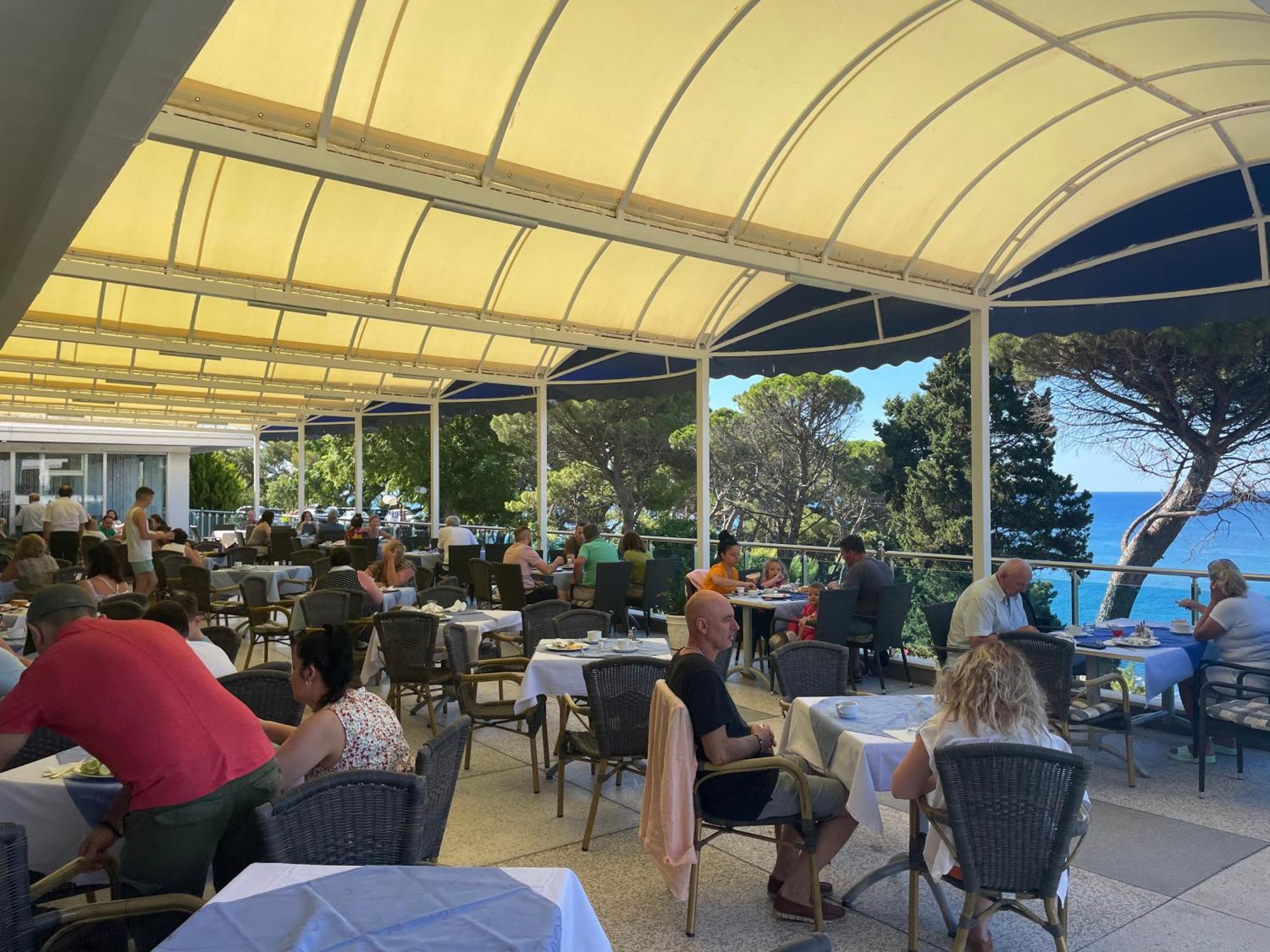 Corpus A - Hotel Albatros Ülgün Dış mekan fotoğraf